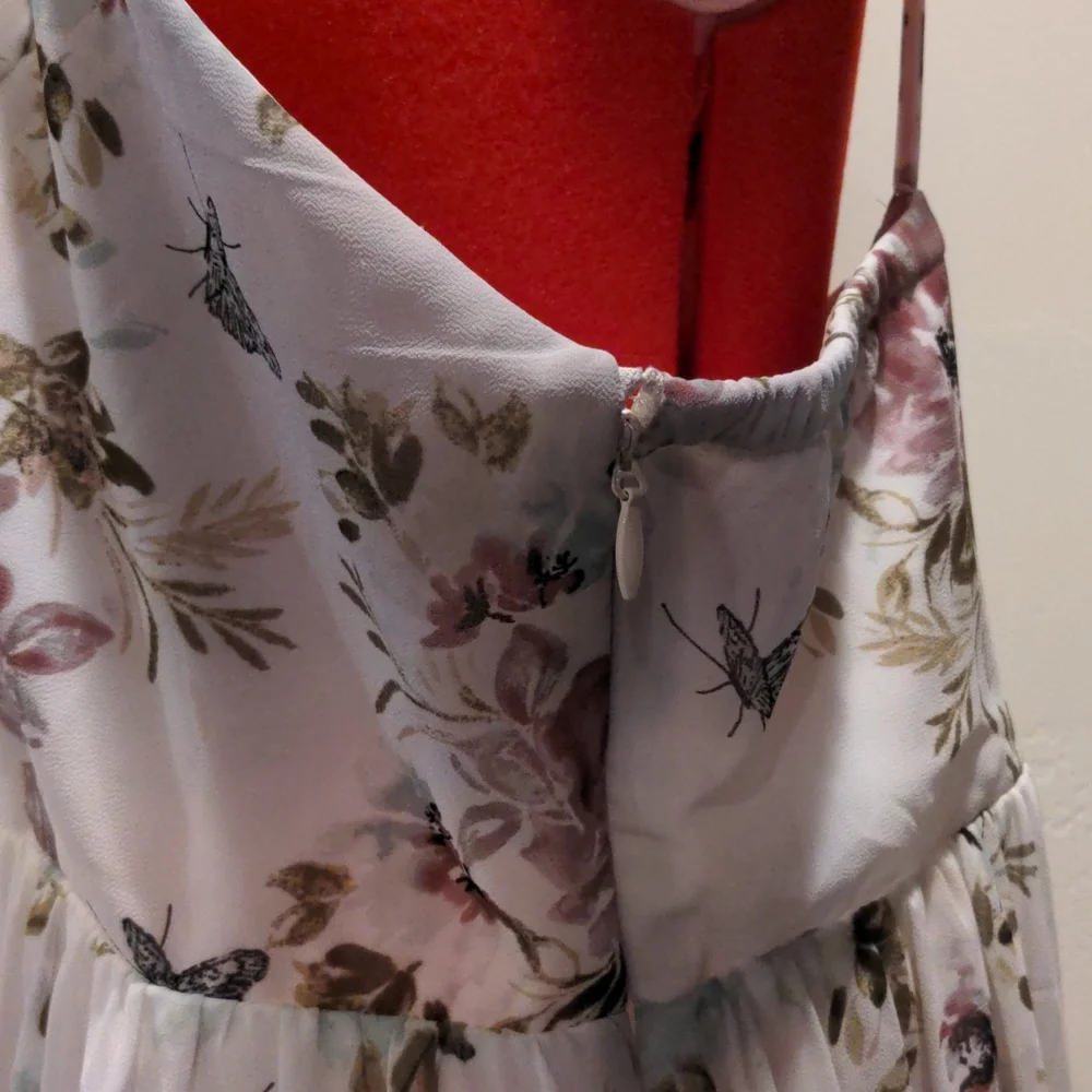 SOLD Torrid Plus Size Ethereal Maxi Princess Smocked Floral Dress Size 22 - Picture 9 of 17